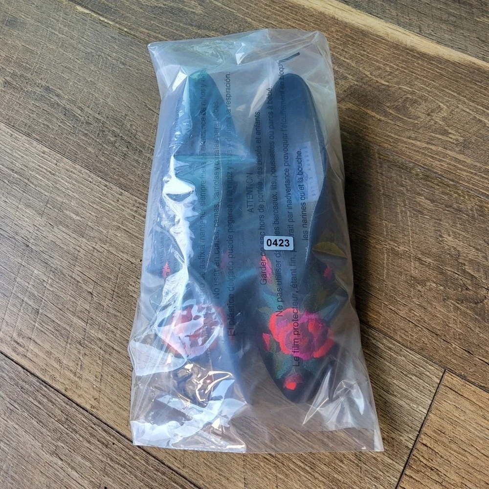 Perry Ellis America perry ellis